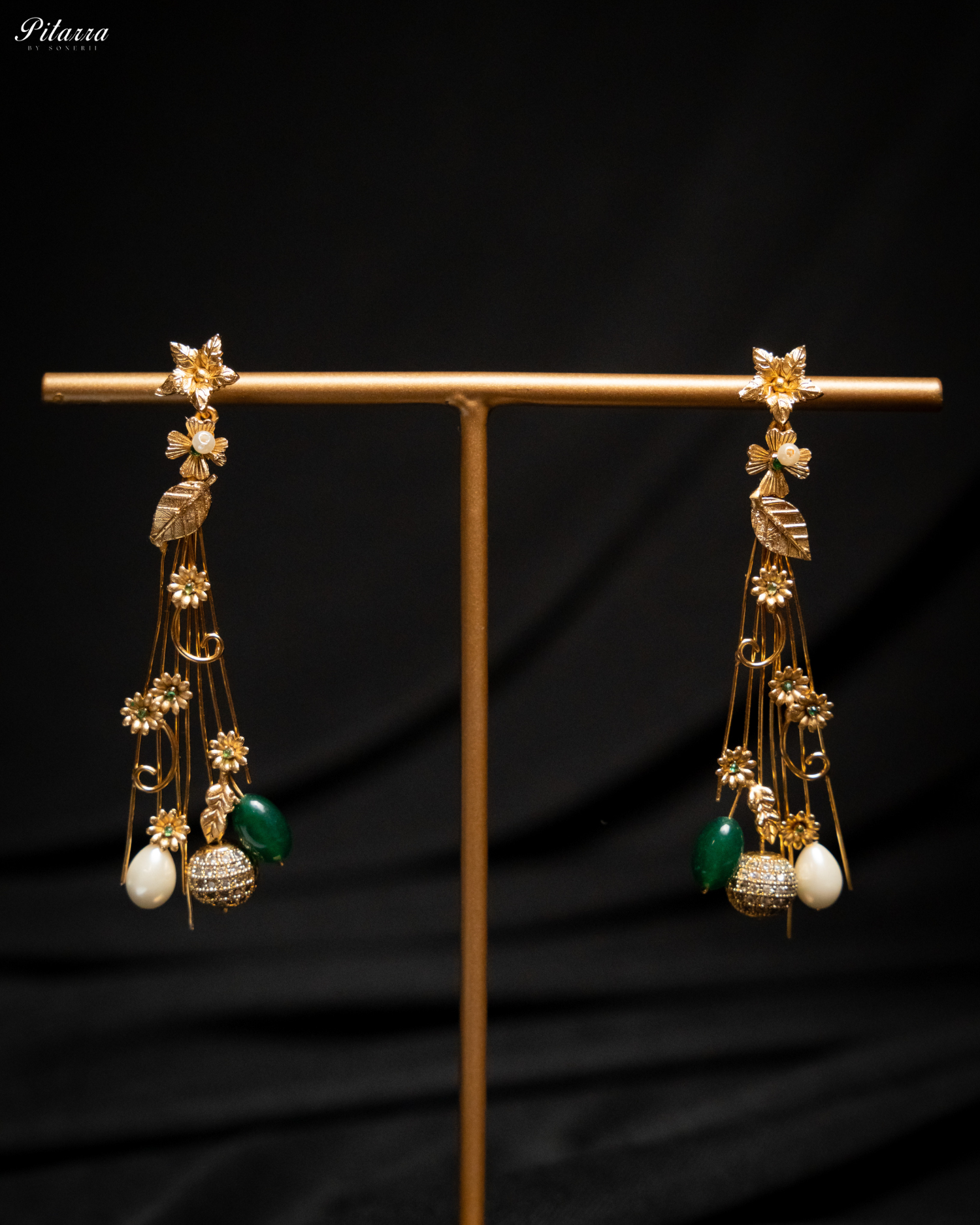 Golden Leaf With Green Crystals Choker Set