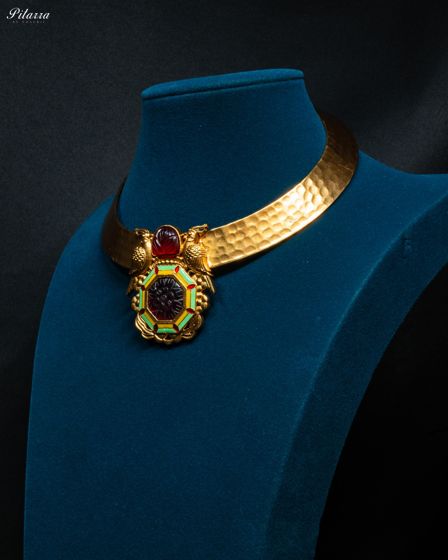 Gold Finish Red Stone Kundan Necklace Set