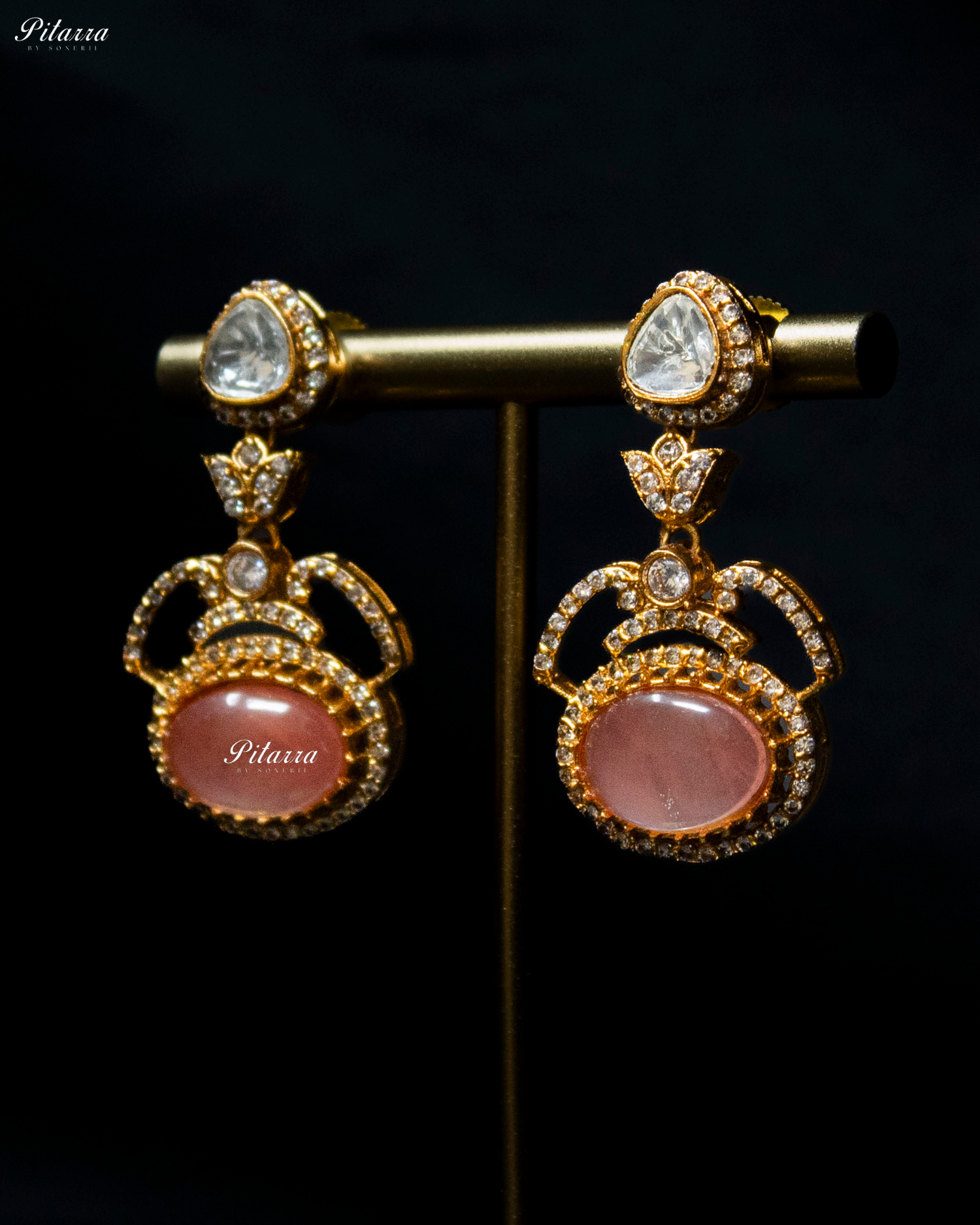 Pitarra Pink Stones Moissanite Kundan Necklace Set