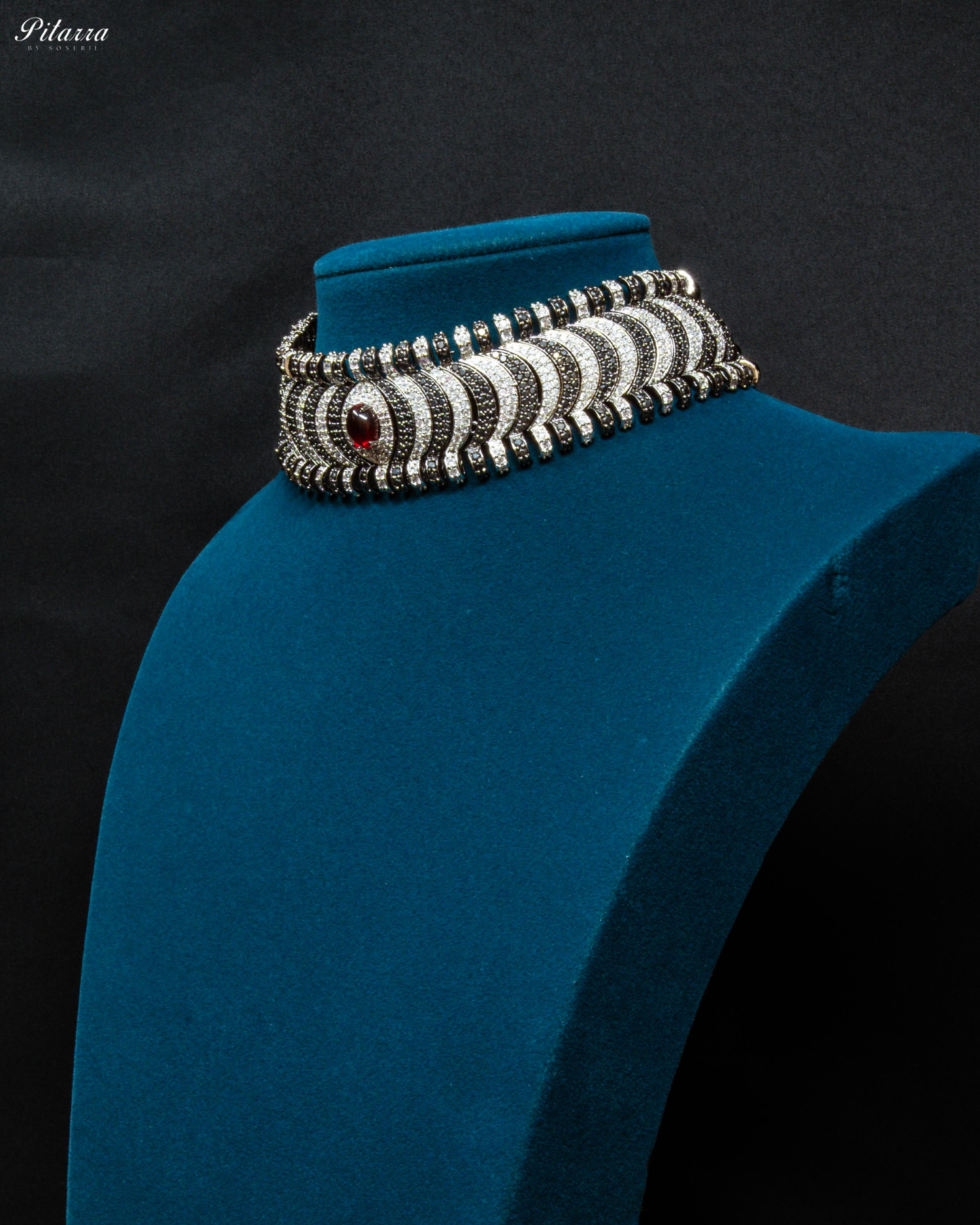 Grey Layer Rajsthani Handcrafted Kundan Choker Set