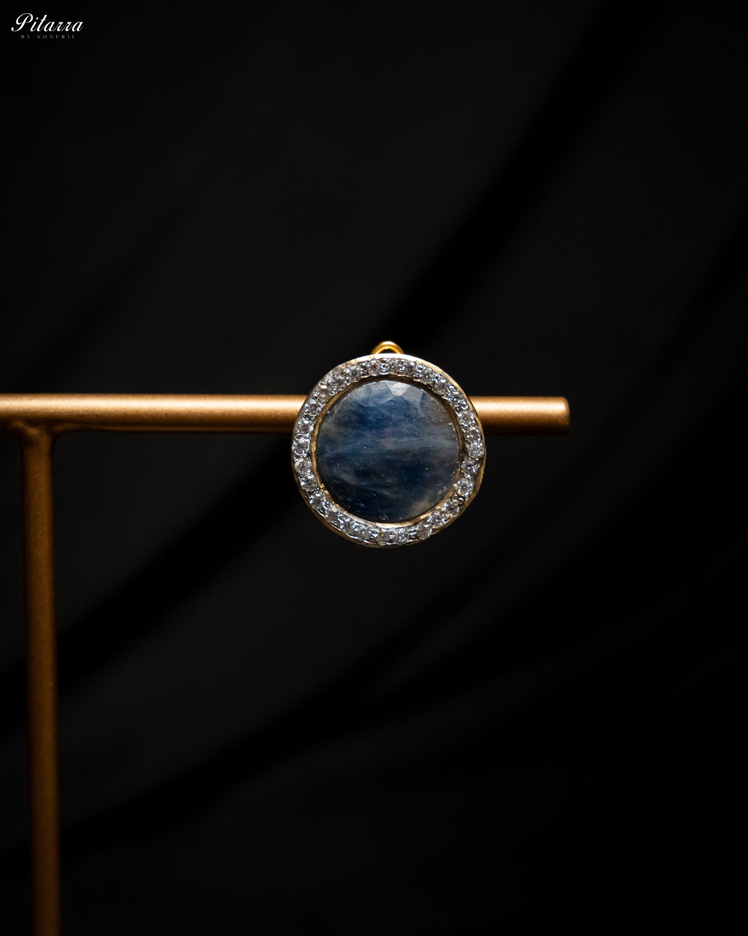 Pitarra Blue Stone Golden Chain Neccklace Set