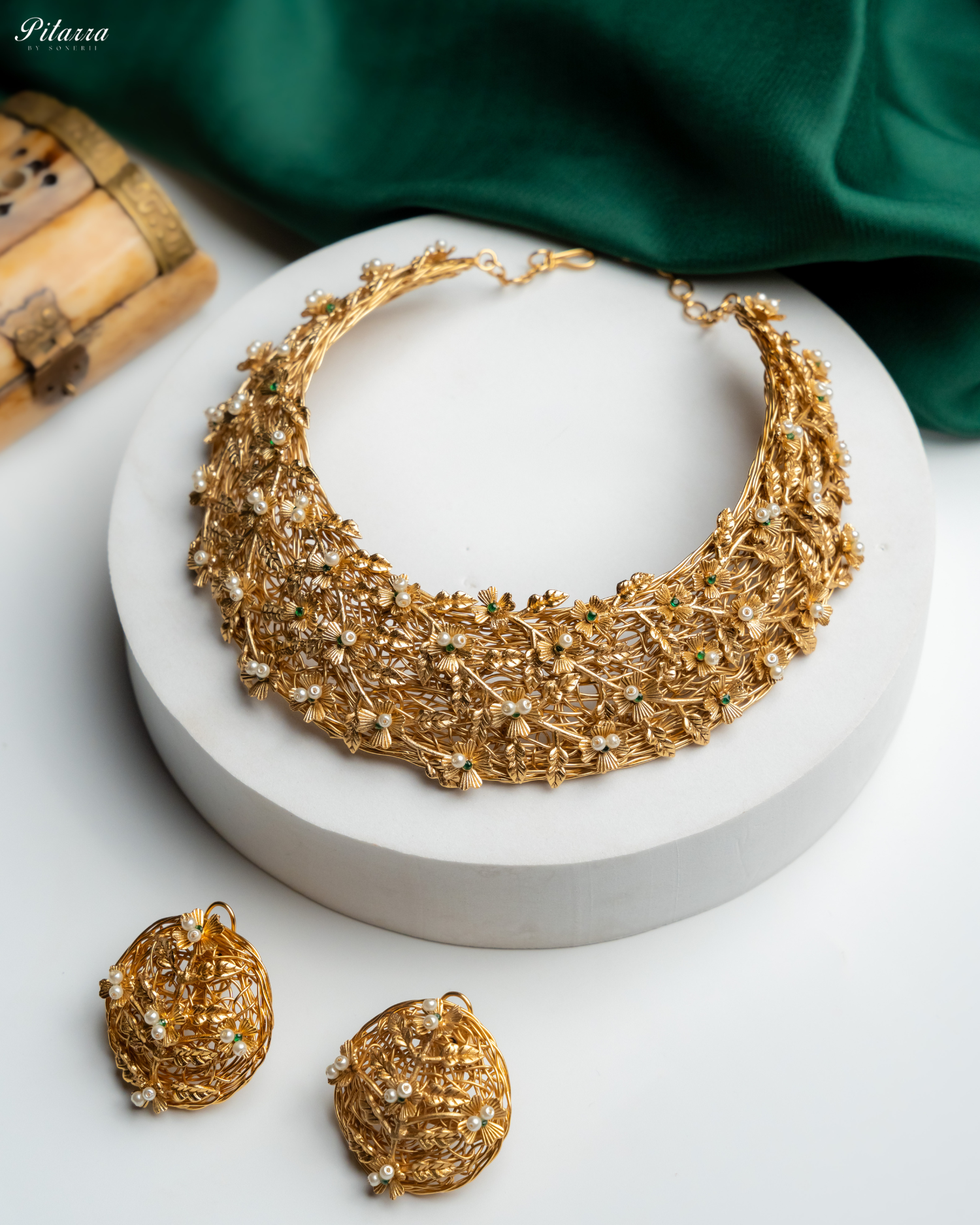 White And Gold Handcrafted Choker Set