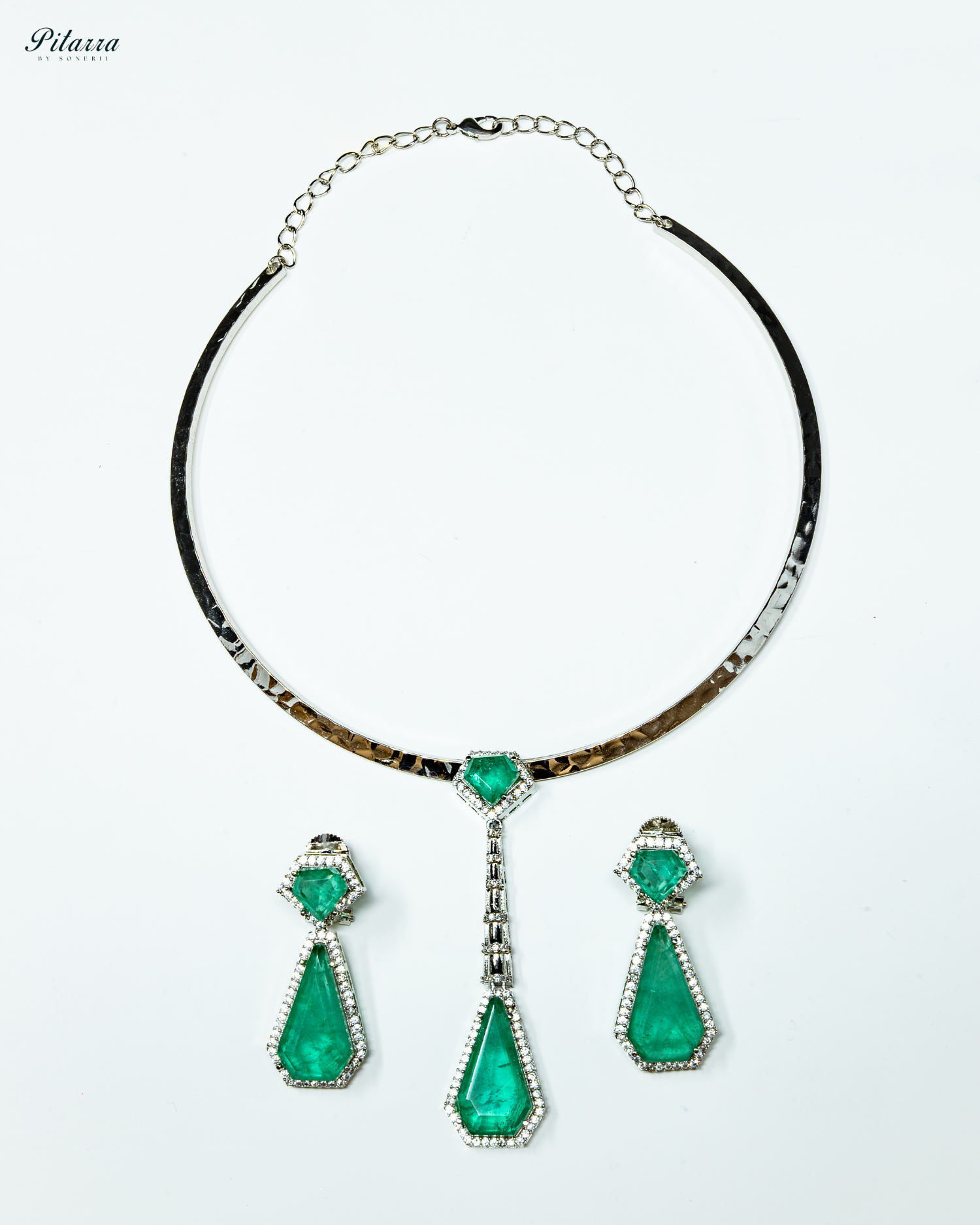 Green Stone Silver Necklace Set By Pitarra