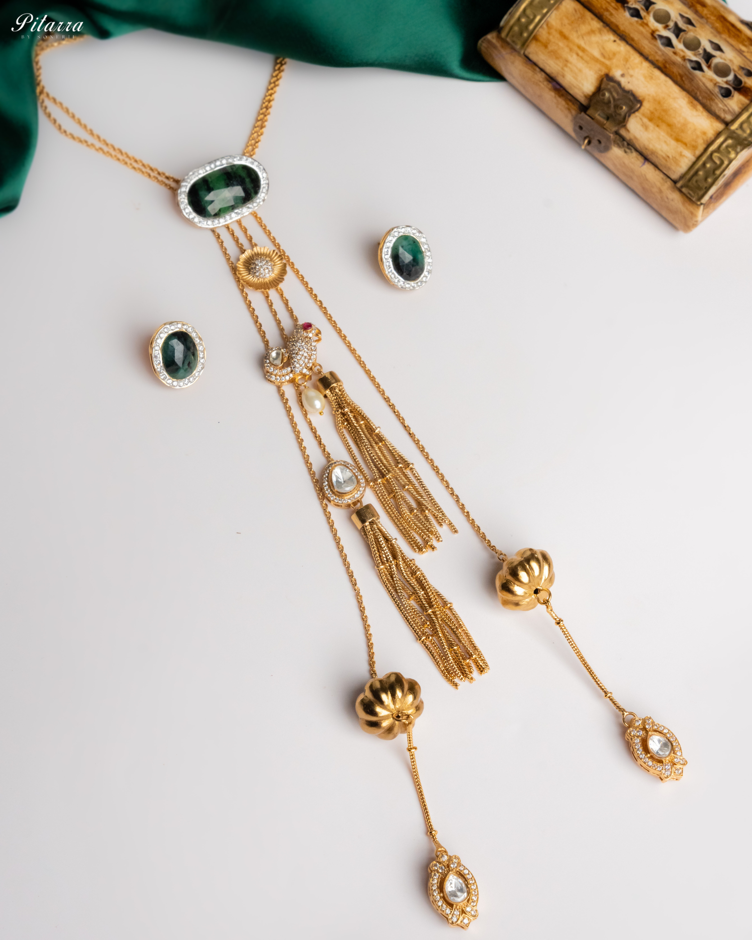 Gold Tone Chain Green Stone Necklace Set