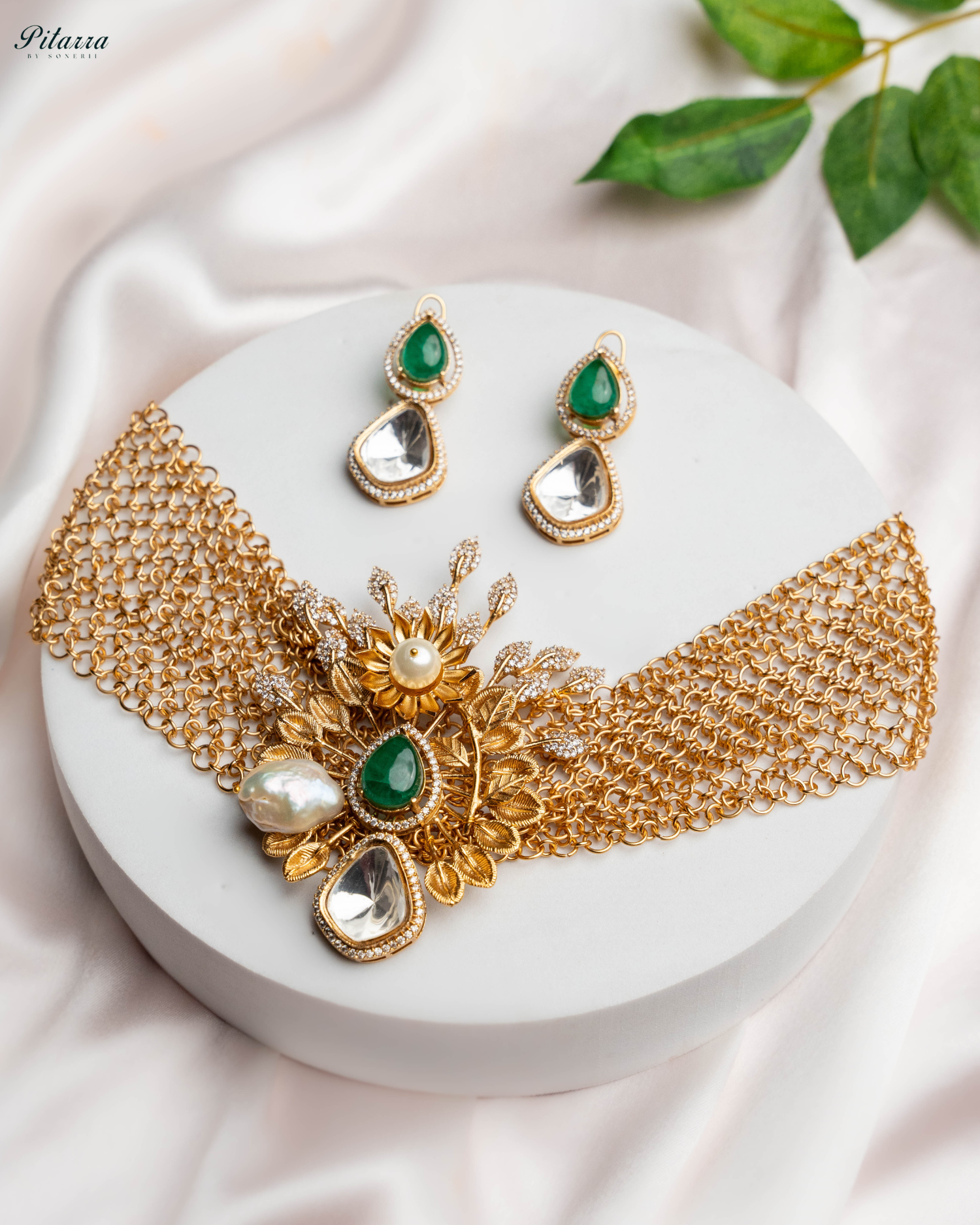 Antique Finish Golden Leaf Stone Kundan Set