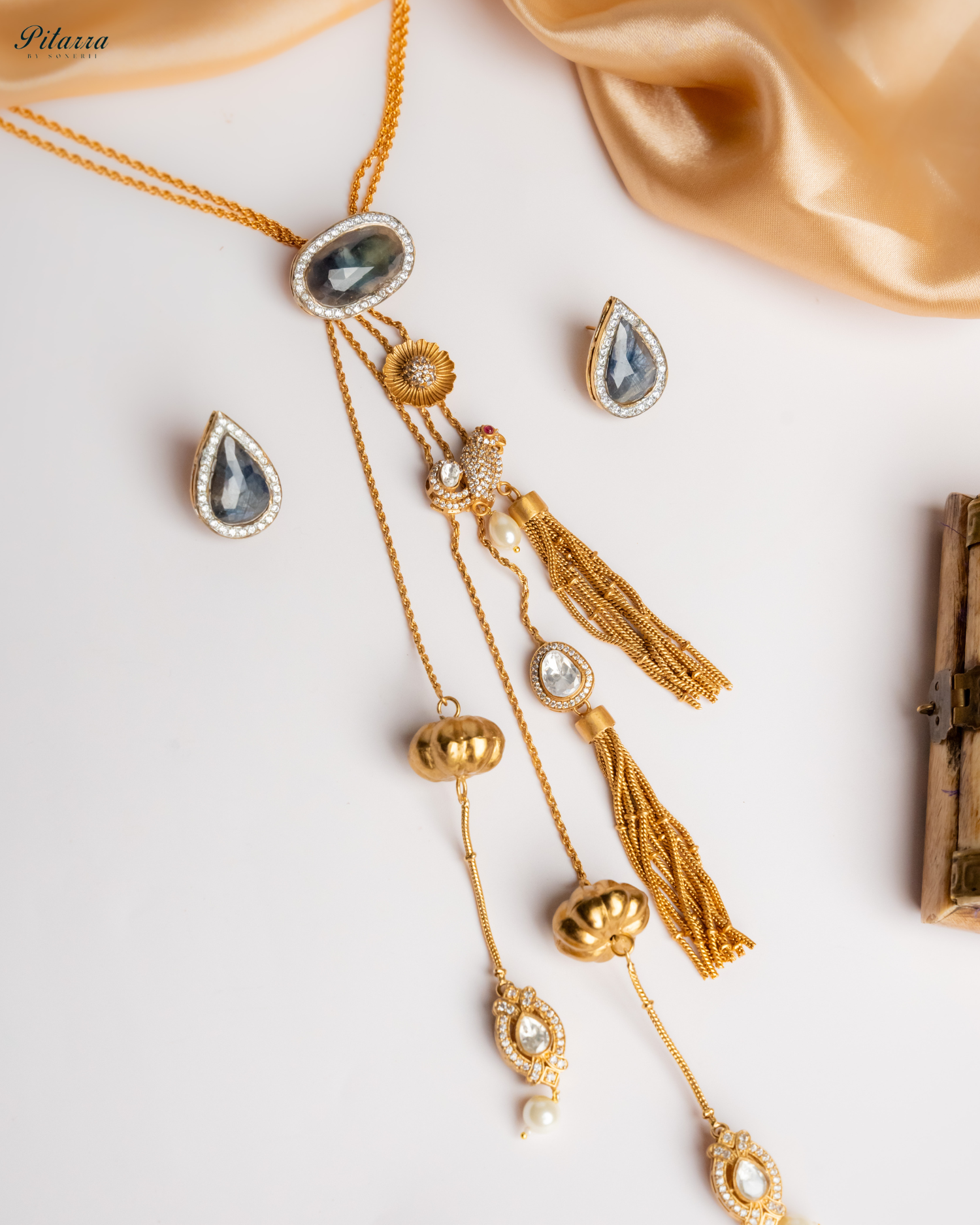 Gold Tone Chain Blue Stone Necklace Set