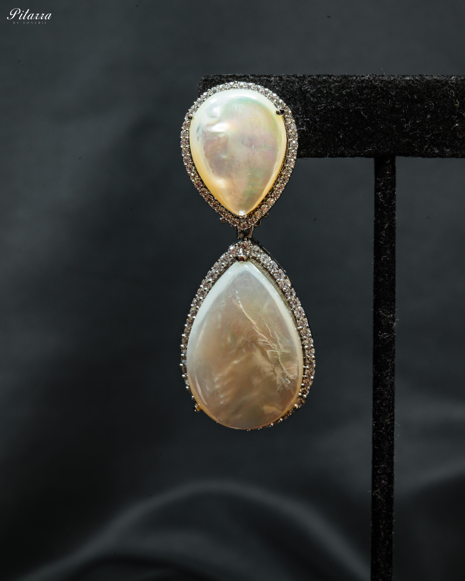 White Color Drop Stone Silver Crytsal Dangle Earrings