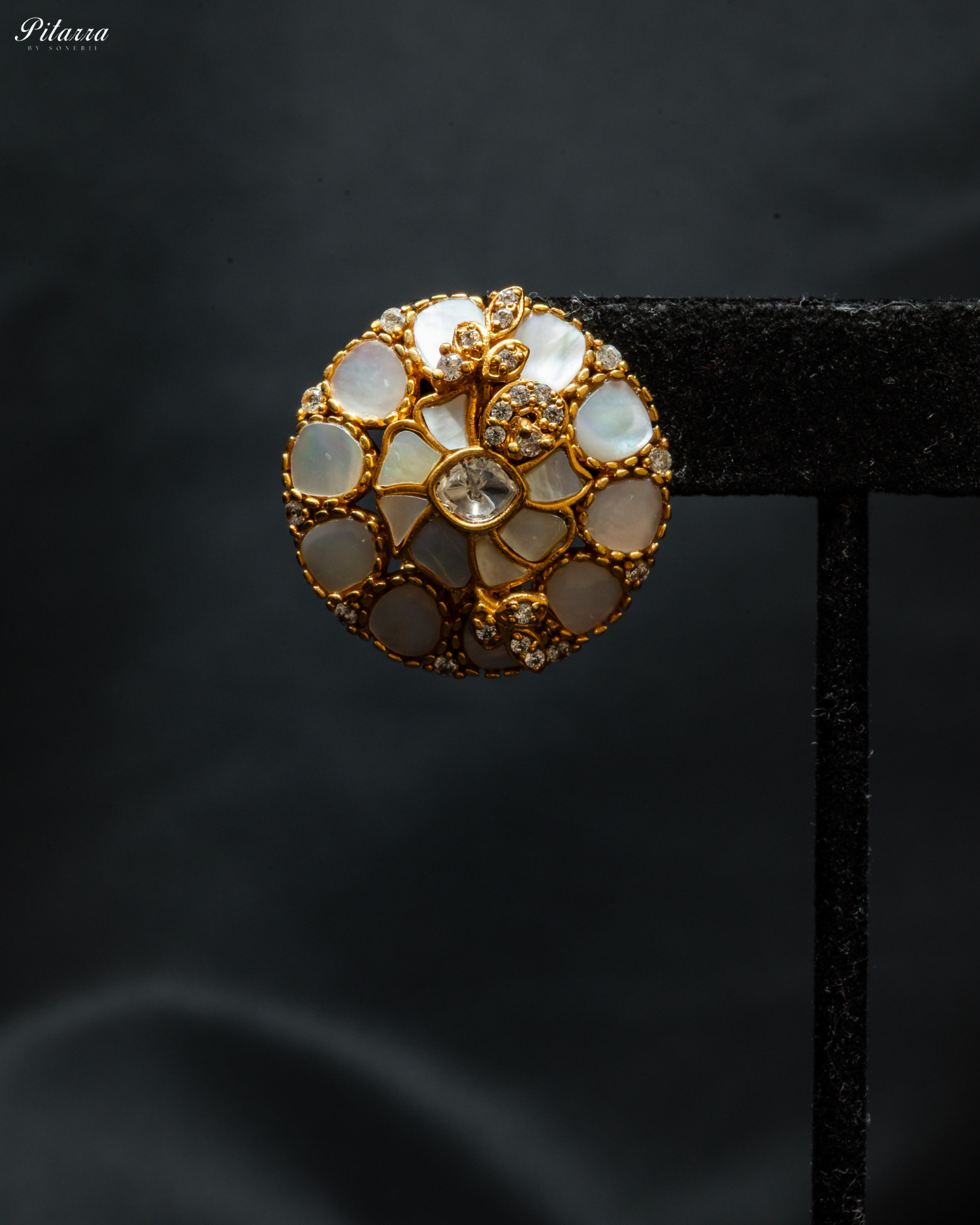 White Elegant Gold-Plated Kundan Stud Earrings