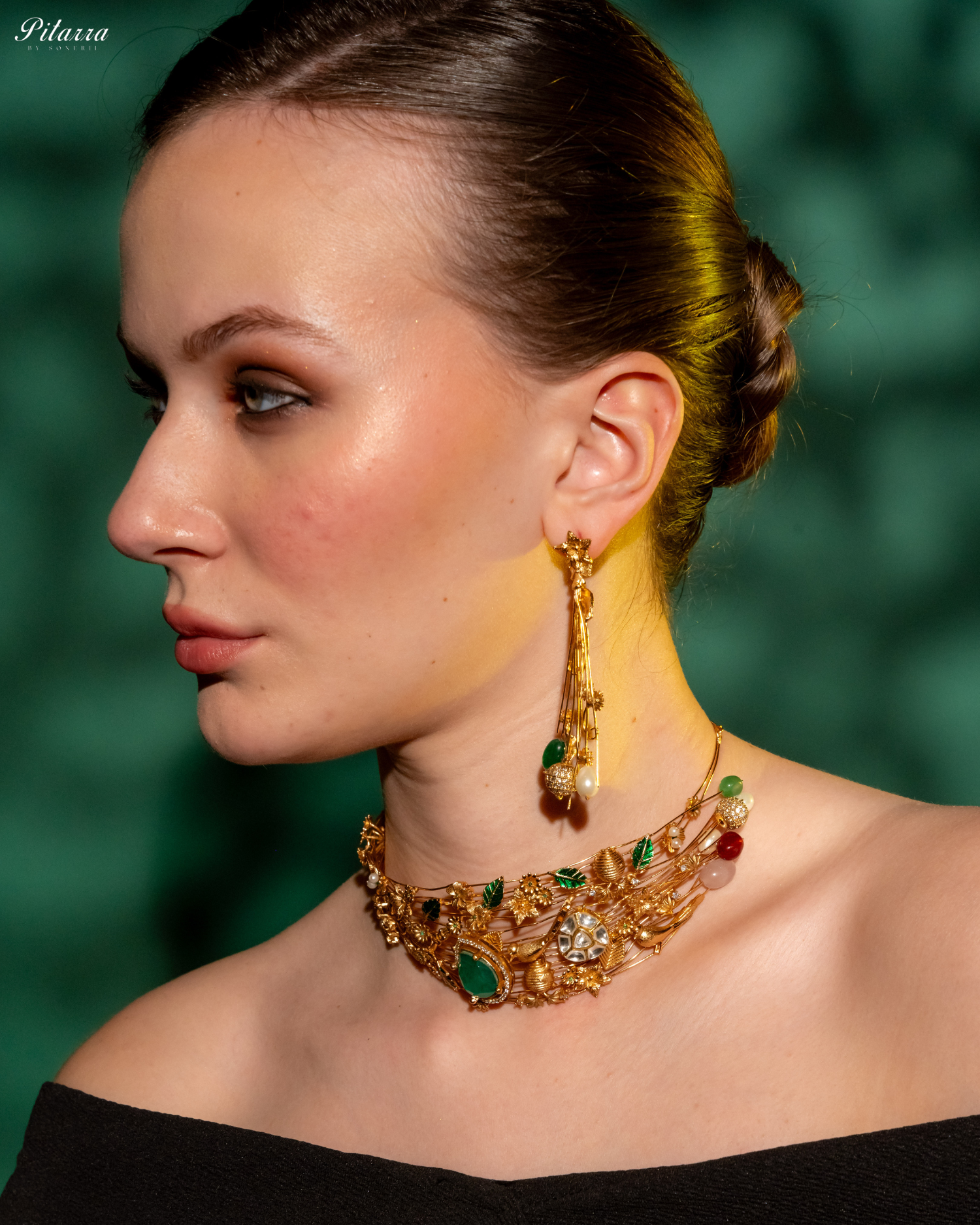 Golden Leaf With Green Crystals Choker Set