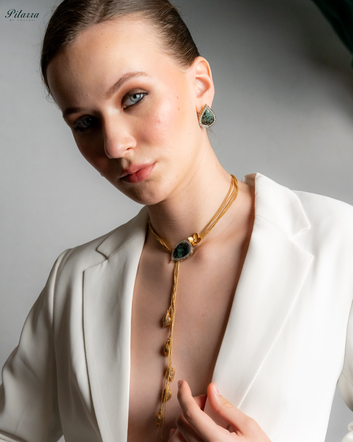 Pitarra Green Stone Golden Pendant Set