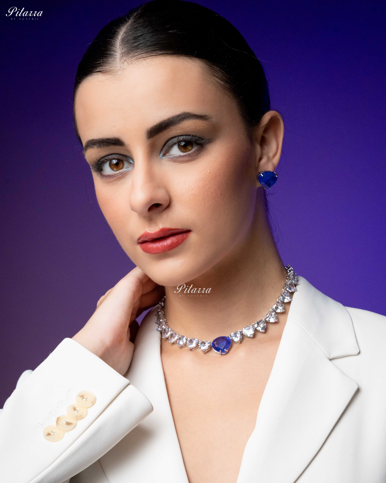 Blue Stone White Heartline Zircon Necklace Set