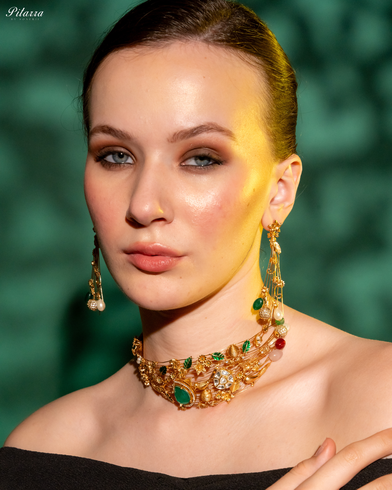 Golden Leaf With Green Crystals Choker Set