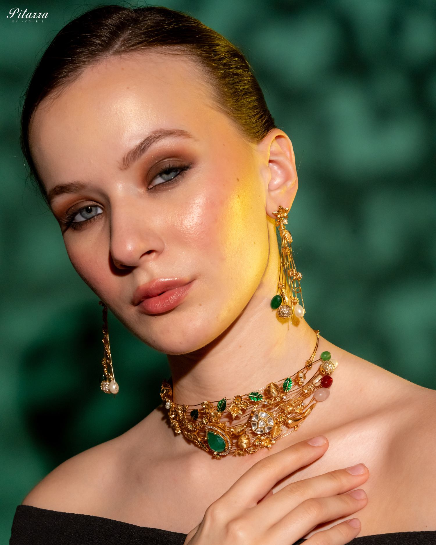 Golden Leaf With Green Crystals Choker Set