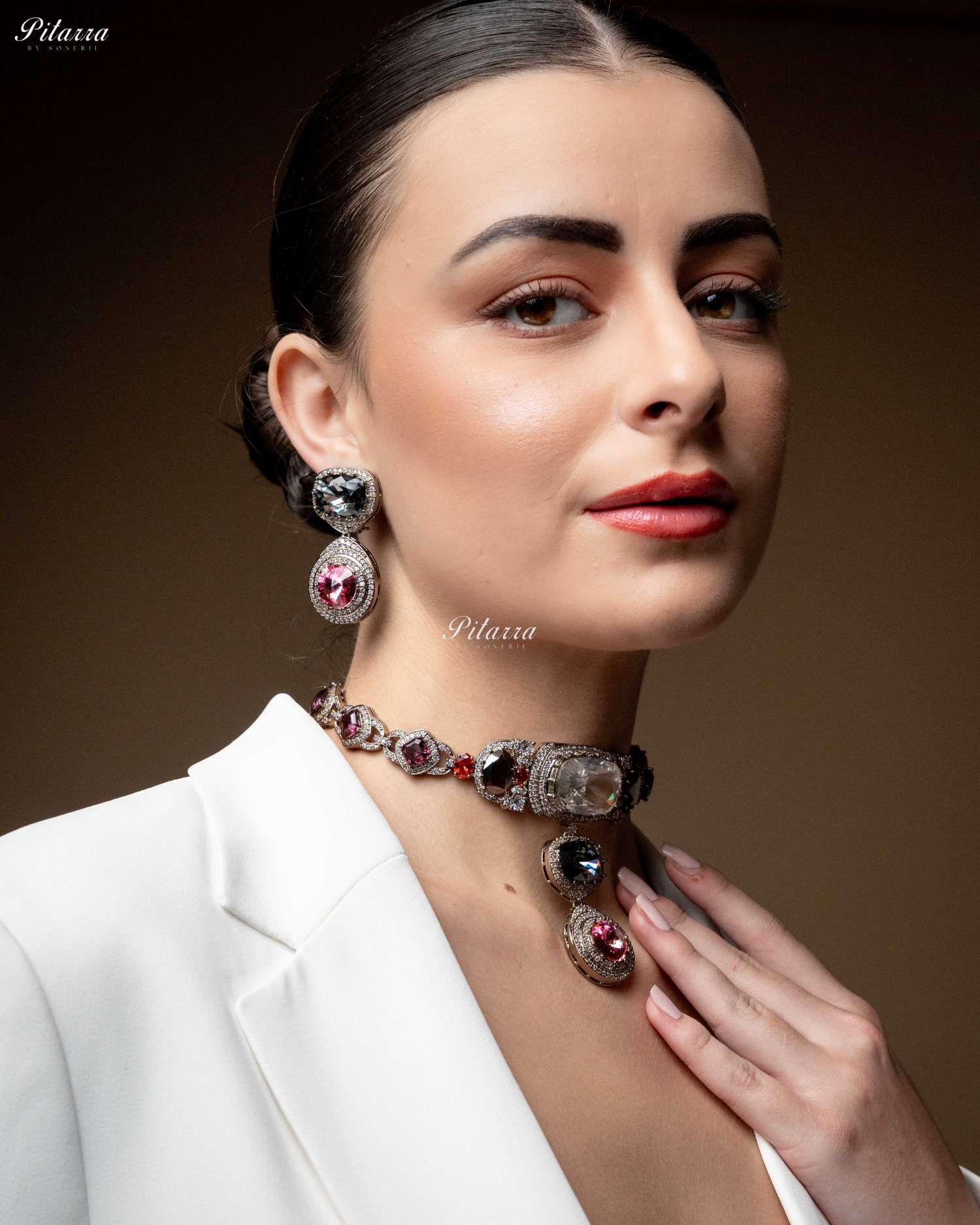 Multicolor Three Stone Crystal Choker Set