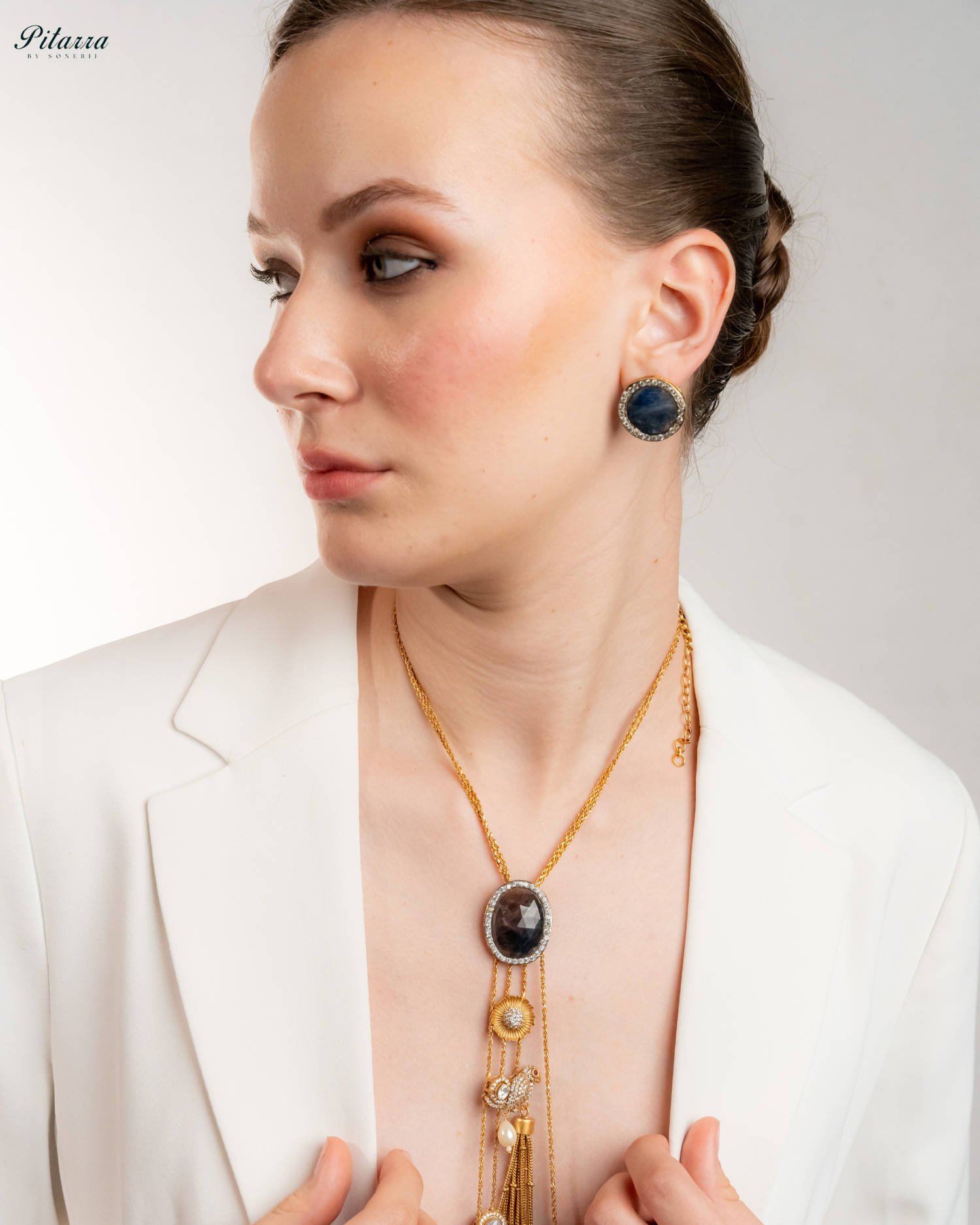 Pitarra Blue Stone Golden Chain Neccklace Set