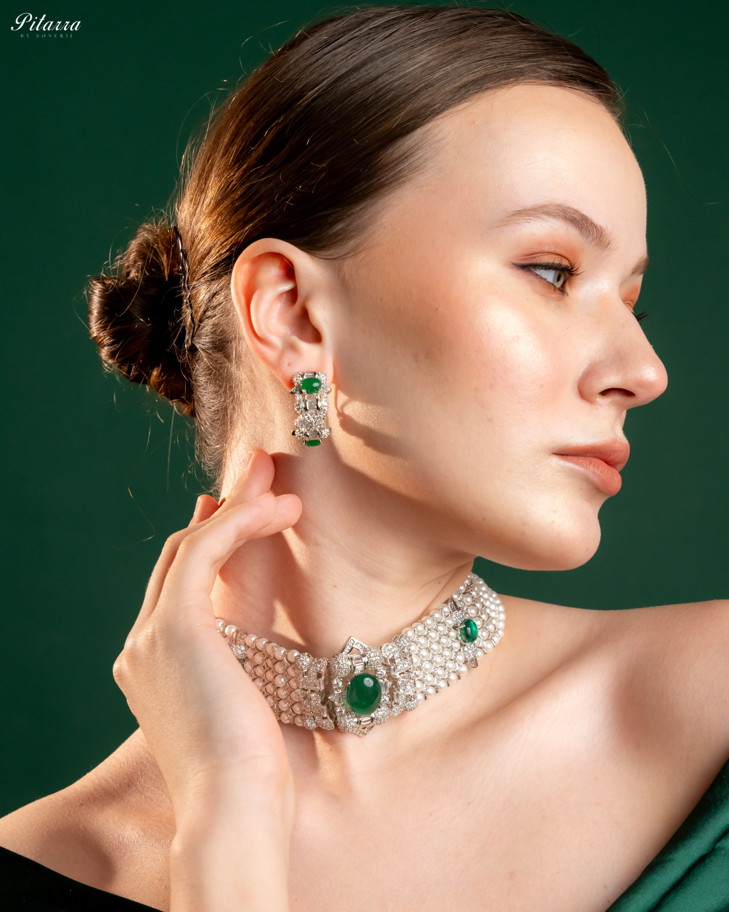 Green Carved Doublet and Pearl Choker
