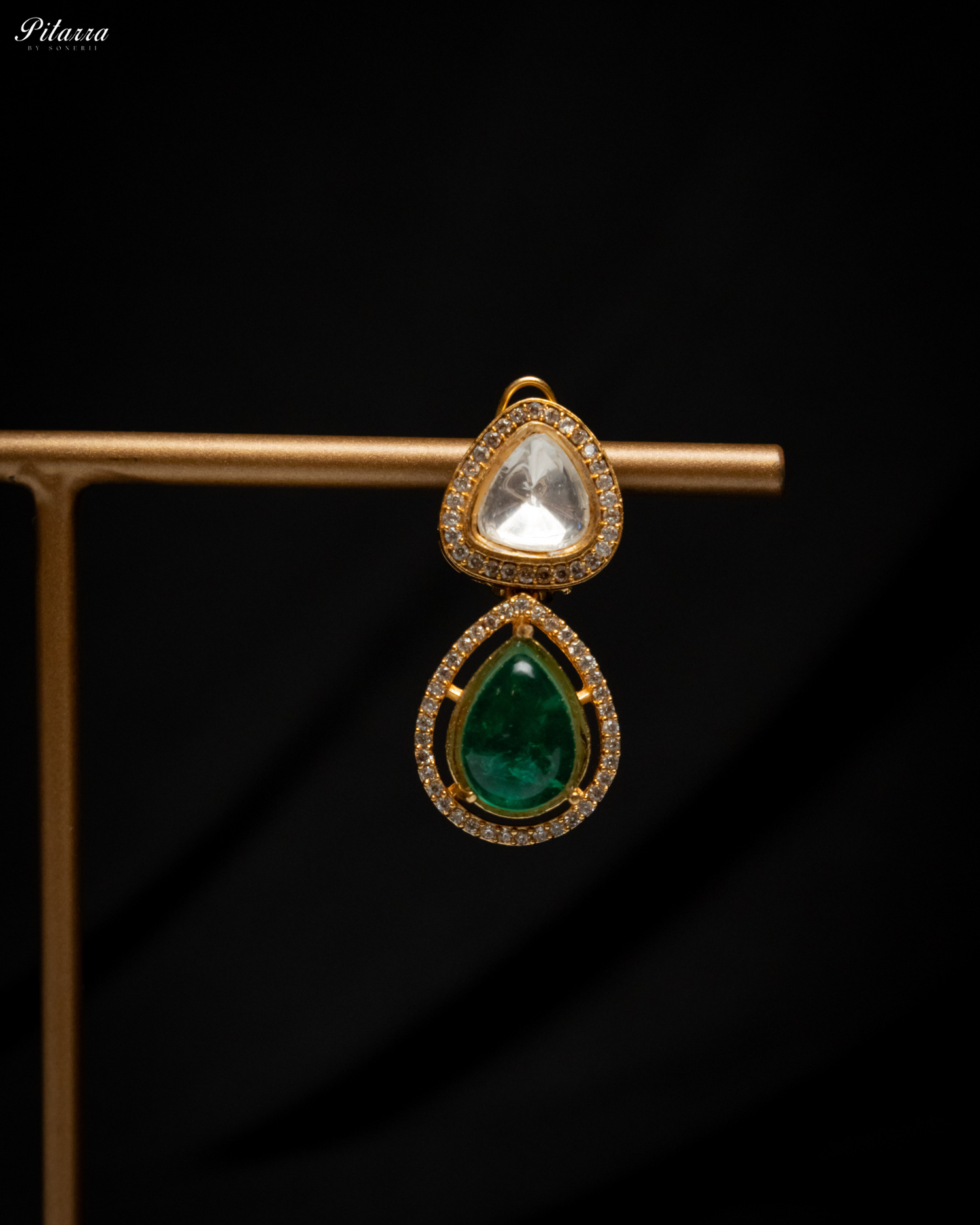 Antique Finish White Pearls Stone Kundan Set_Zoom Earrings