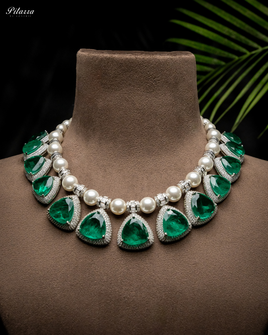 Emerald Pearl Luxury Designer Necklace_Necklace