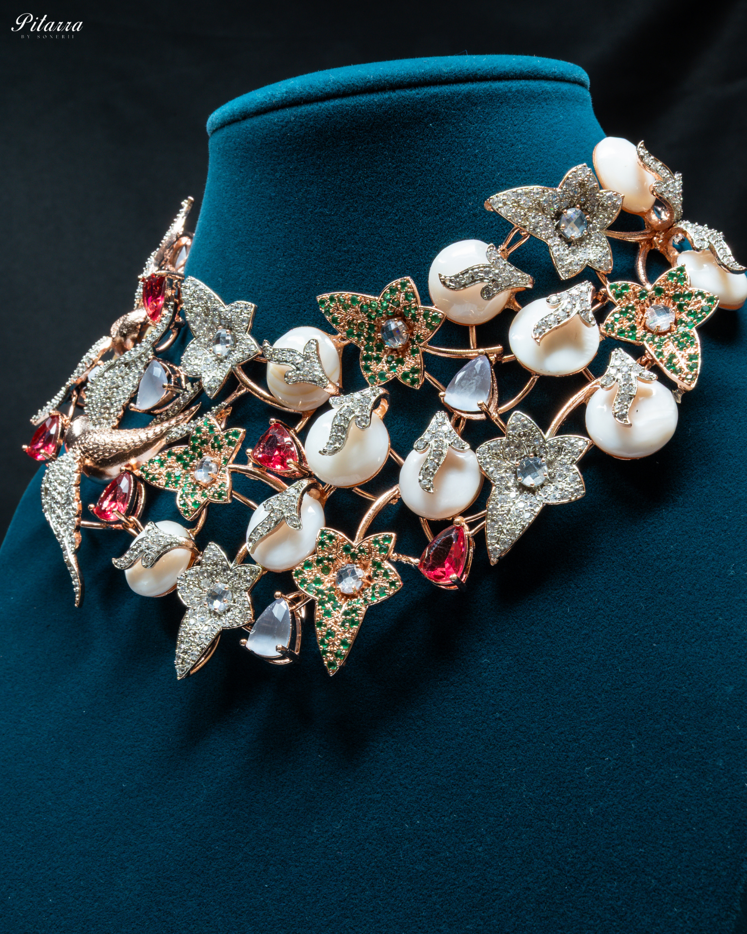 Flying Bird in Rose gold polish choker set_Zoom Angle