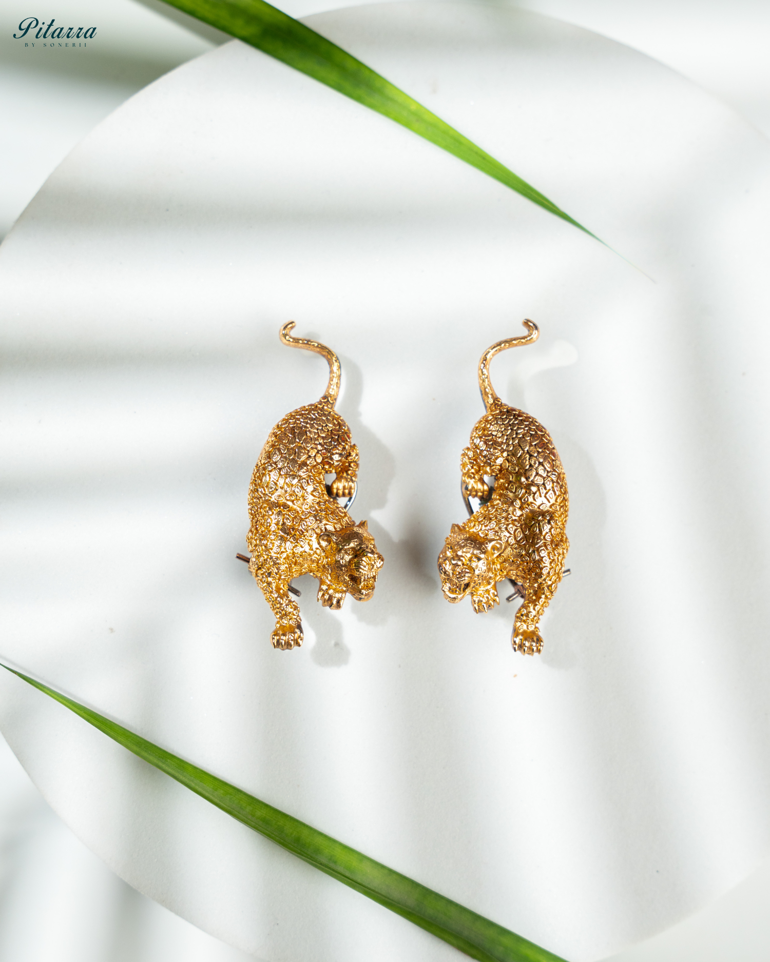 Golden Big Cat Kundan Stud Earring Set Style Shoot