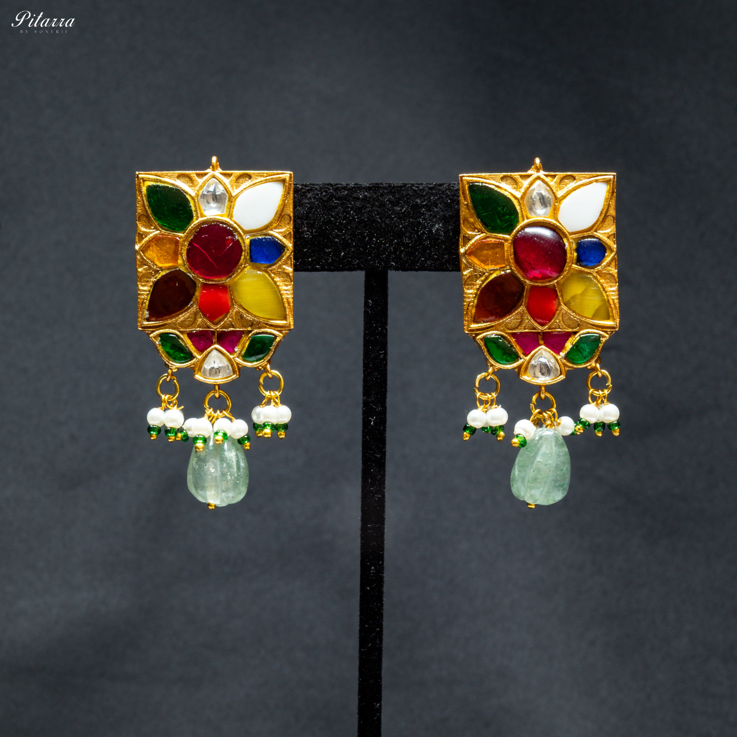 Green Beads Navratna Design Stone Choker Set_Earrings