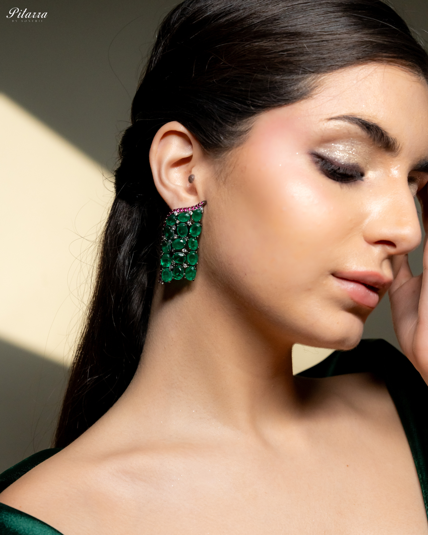 Green Crystal CZ Stud Earrings_Right Angle