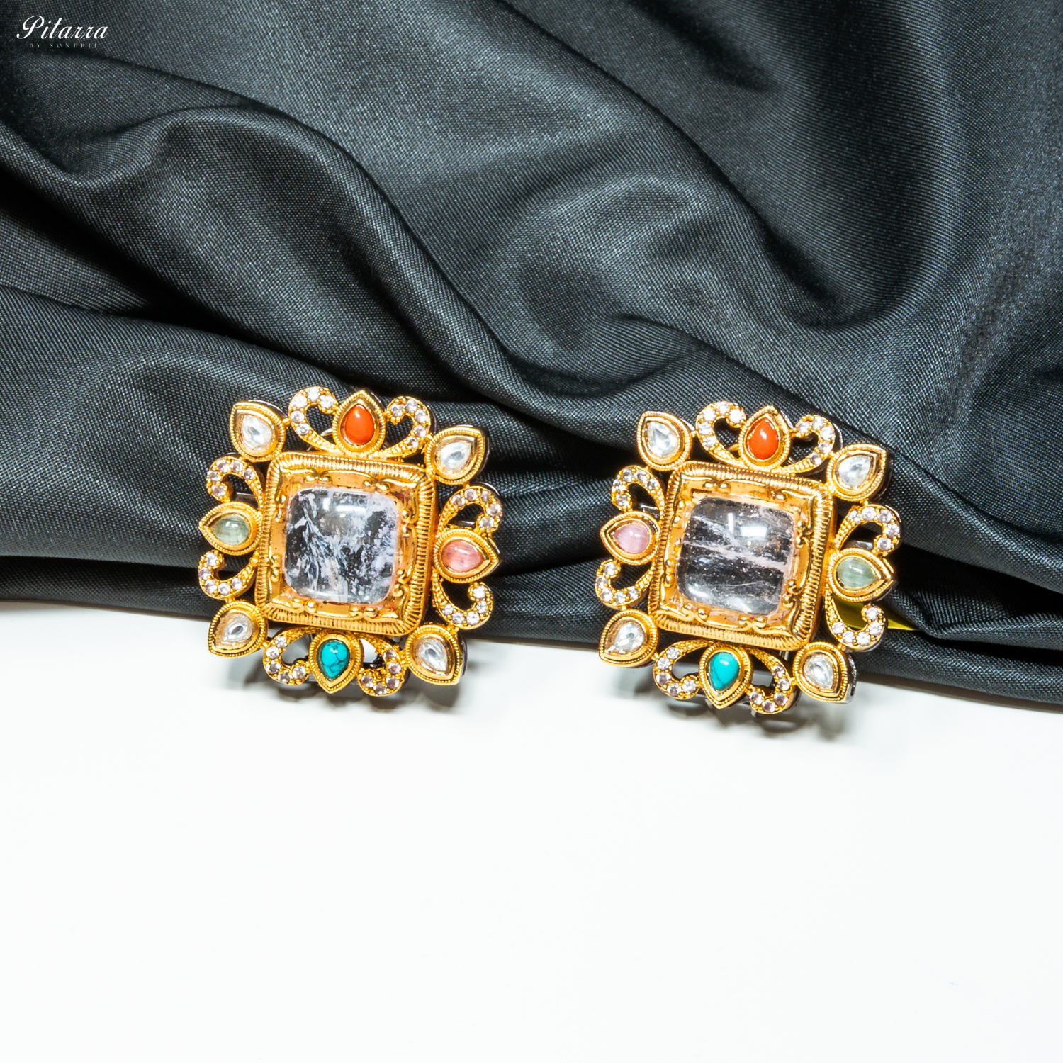Grey Stone Golden Kundan Stud Earrings
