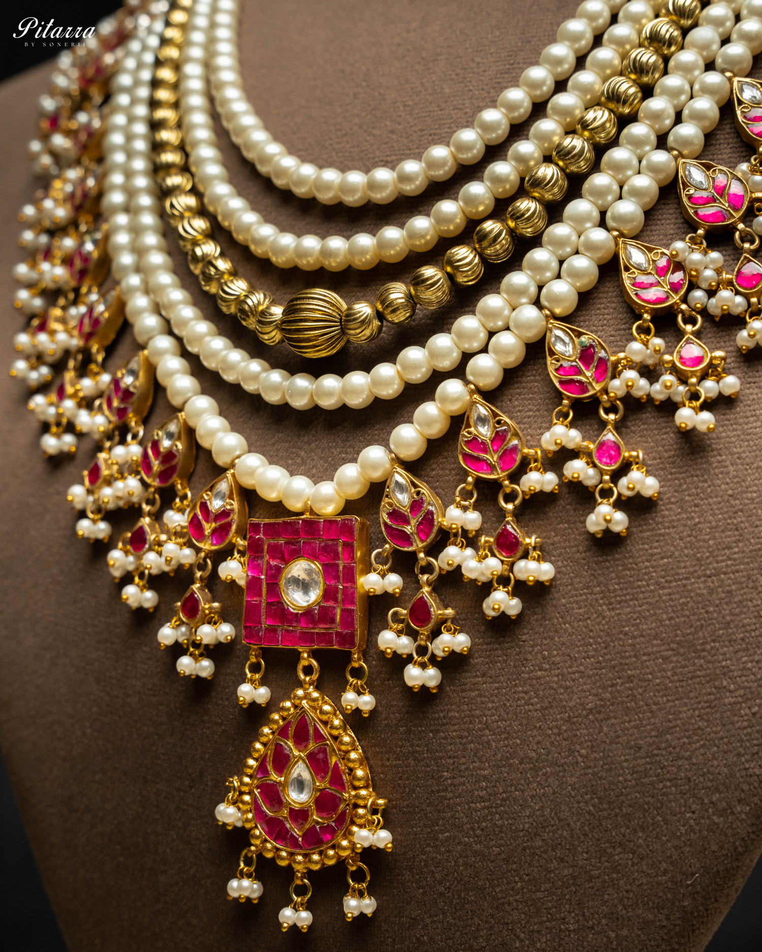 Indian Gold Finish Polki Kundan Necklace Set_Zoom Angle
