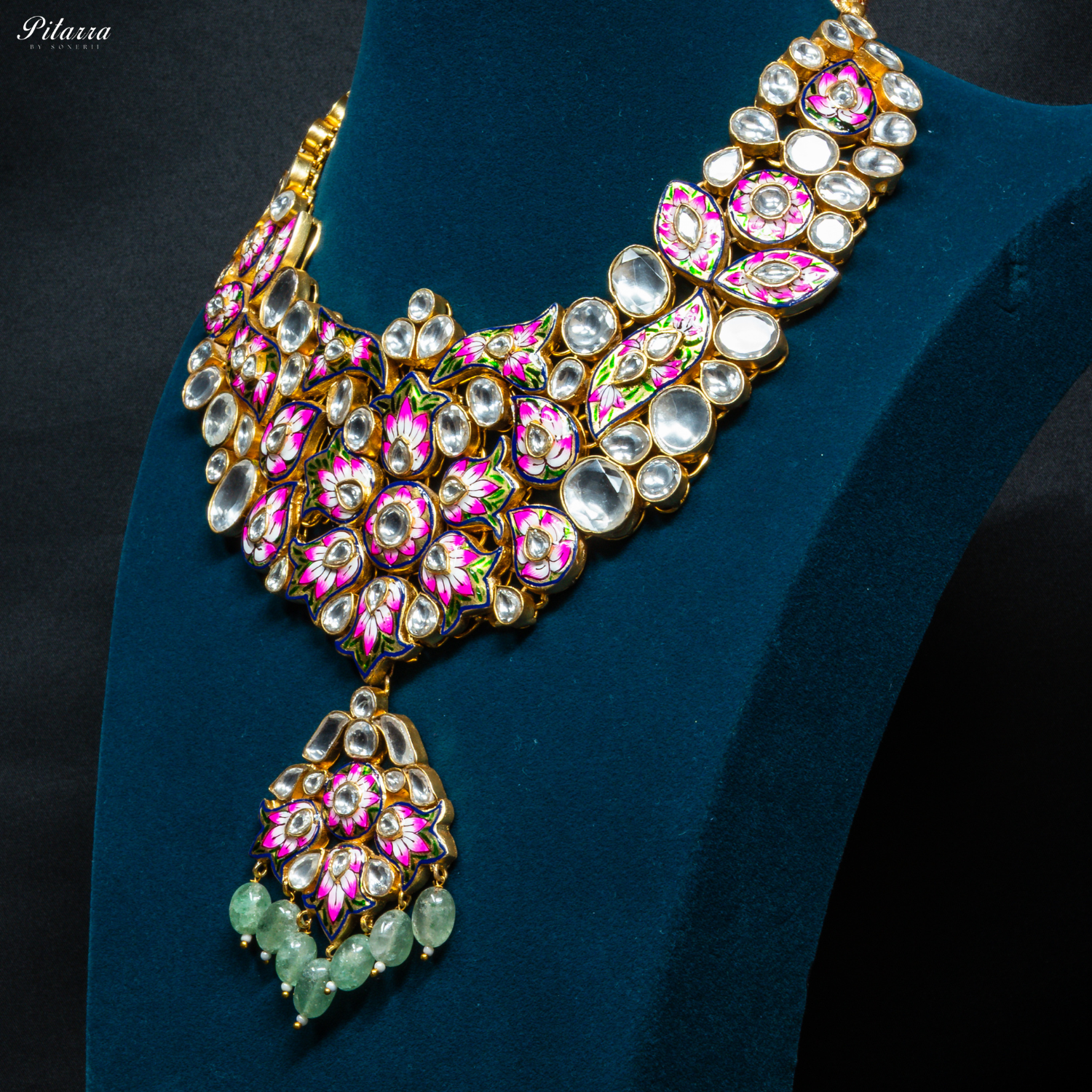 Meenakari_Uncut_Kundan_Necklace_Set_Side Angle