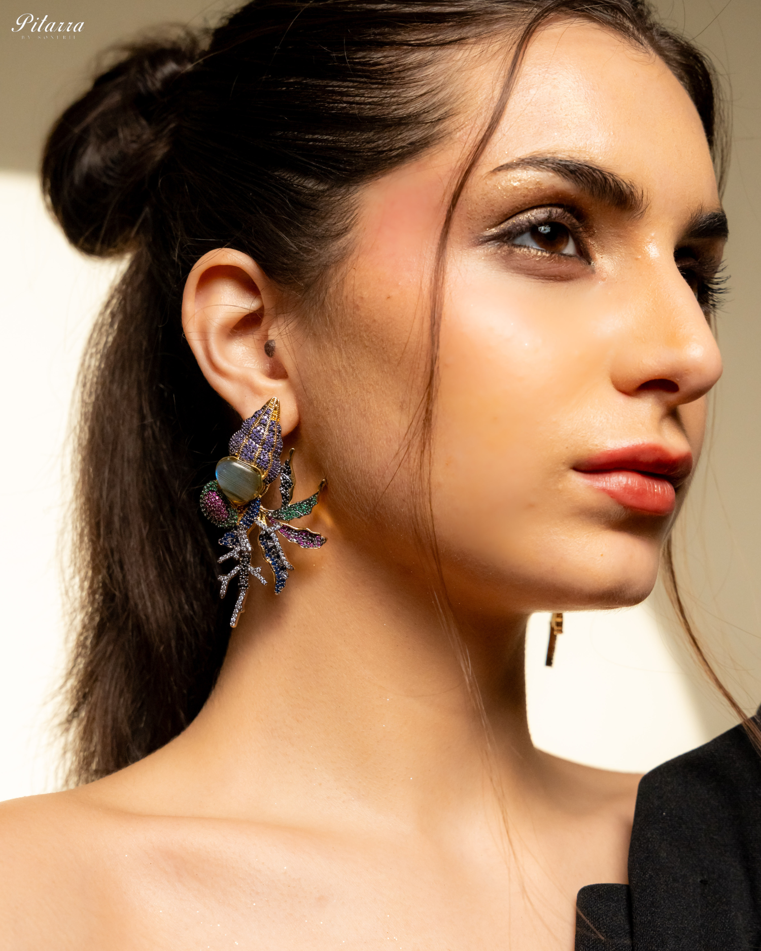 Multicolor Antique Design Silver Earrings_Right Angle