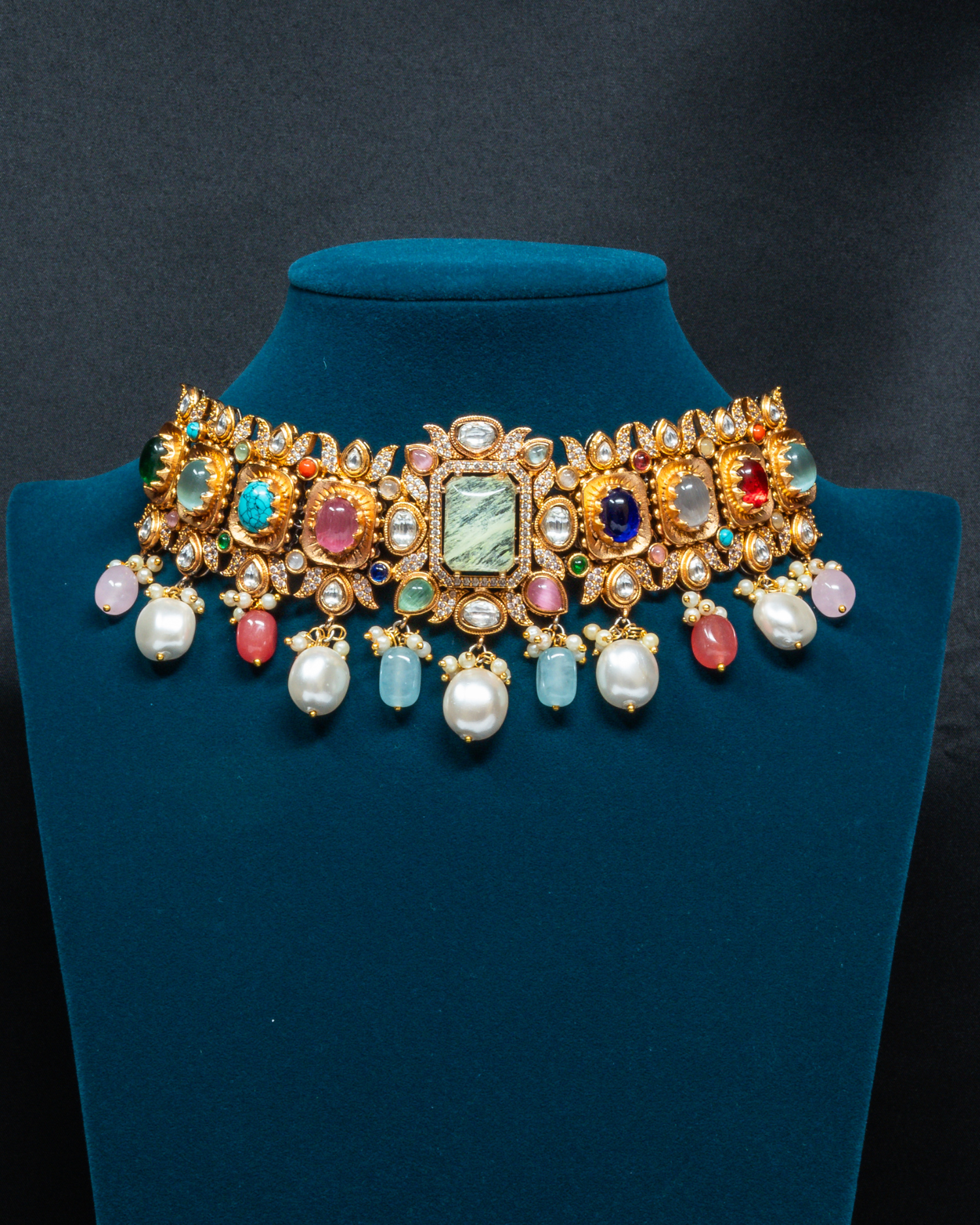 Navaratna with Lime Yellow Doublet Centre Stones Choker Set_Front Image