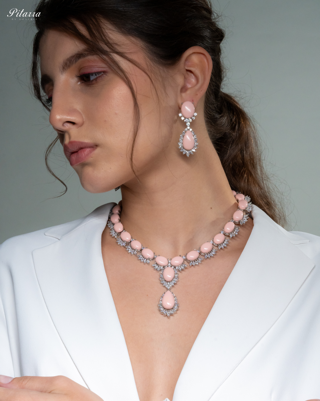 Peach Zircon Silver Necklace Set_Side Pose