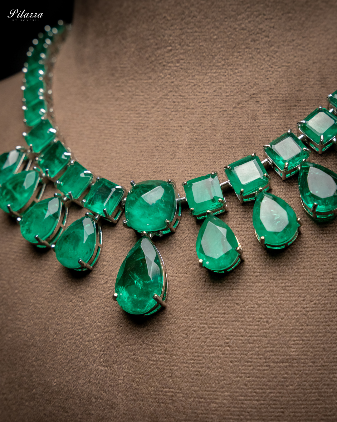 Pitarra Green Crystal Necklace Set