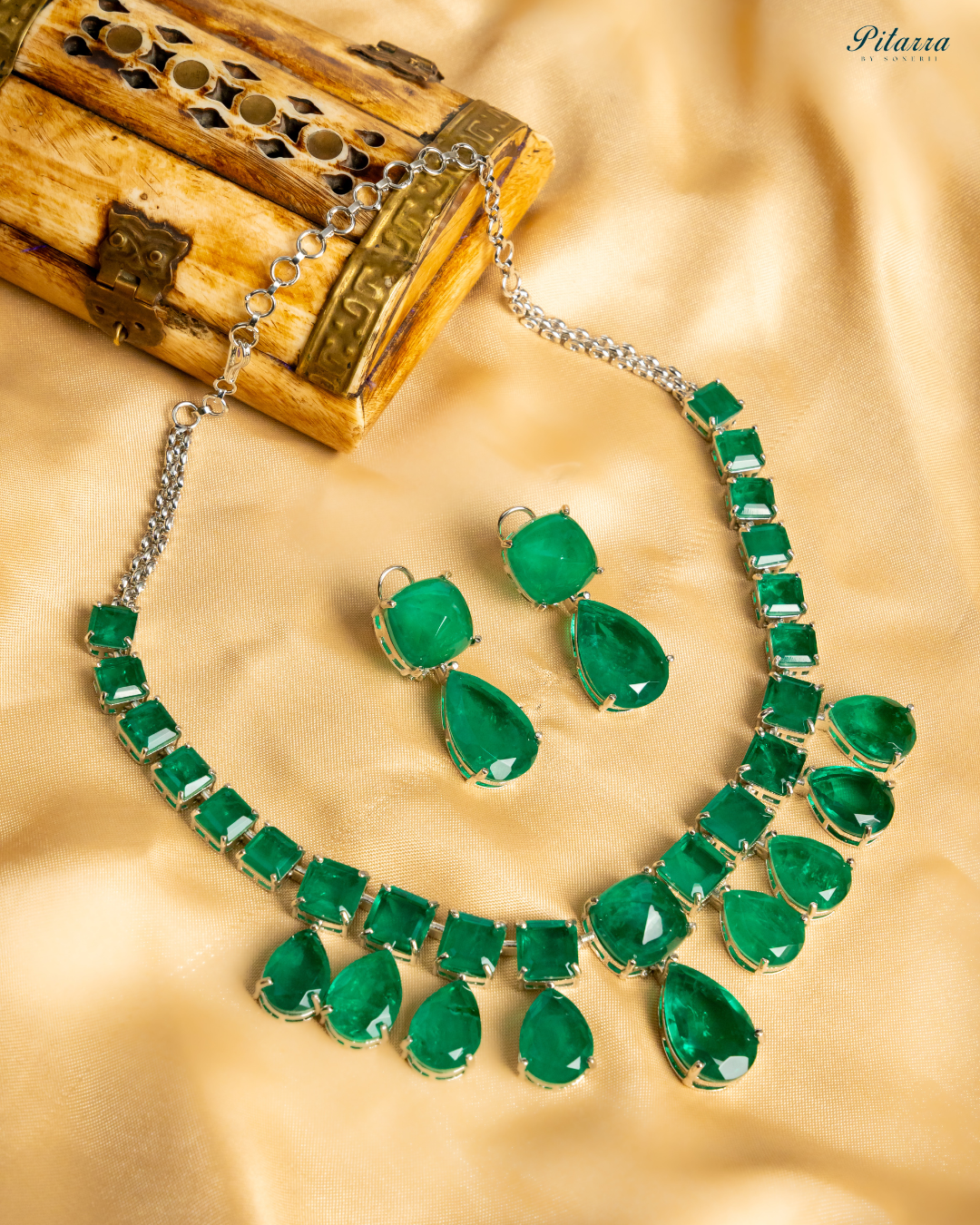 Pitarra Green Crystal Necklace Set