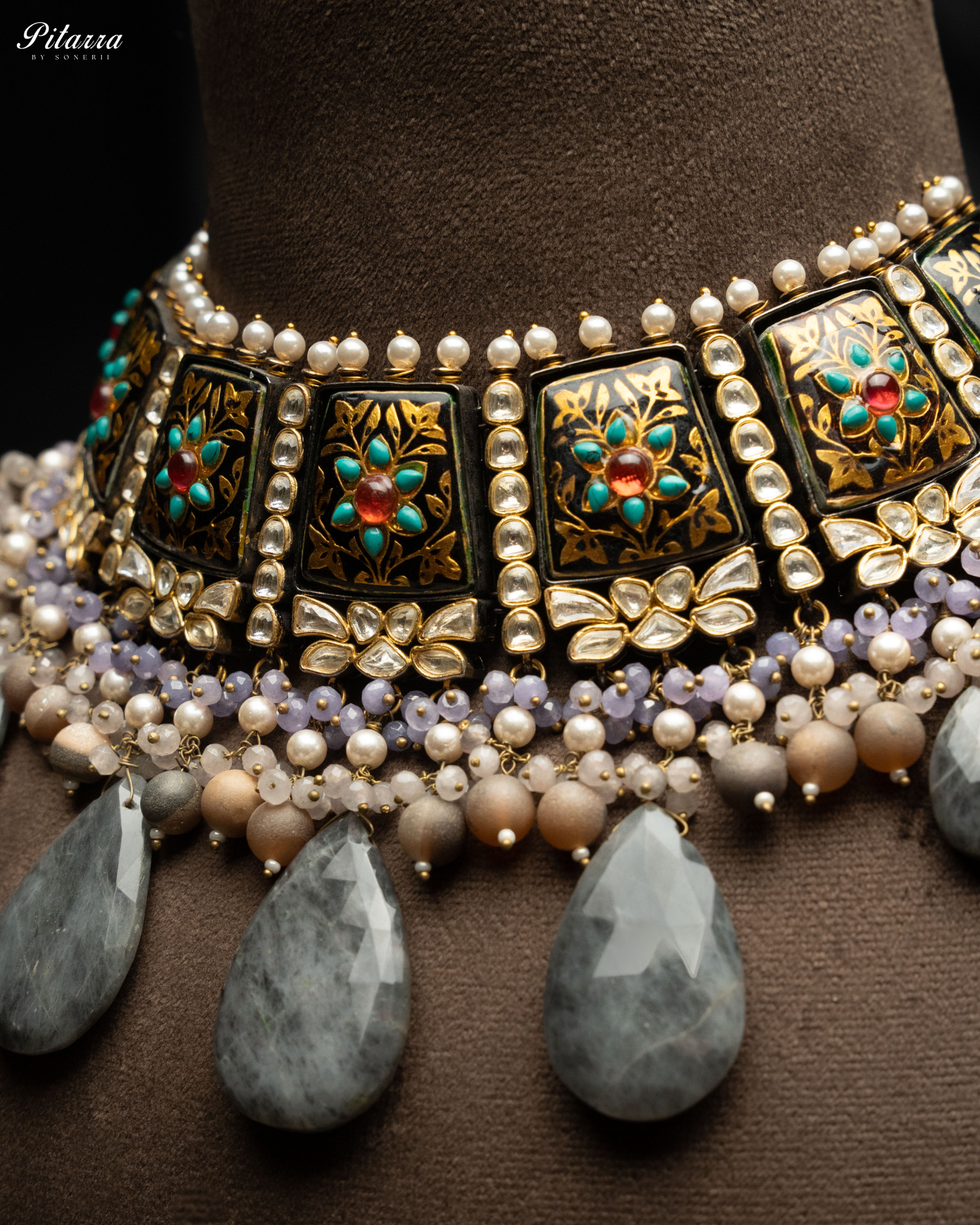 Pitarra Polki Silver Traditional Kundan Choker Necklace Set Zoom Angle