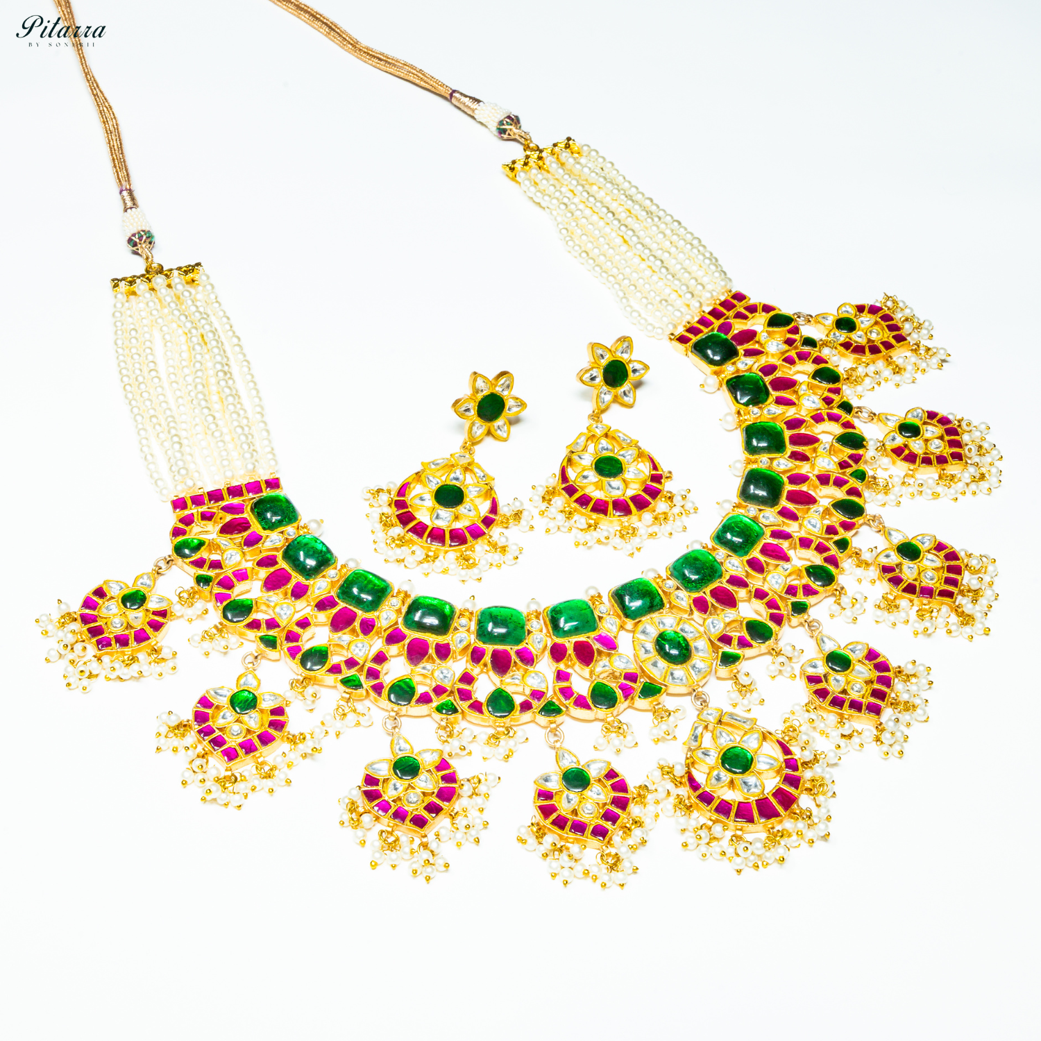 Pitarra Statement Polki Necklace Set_White Background