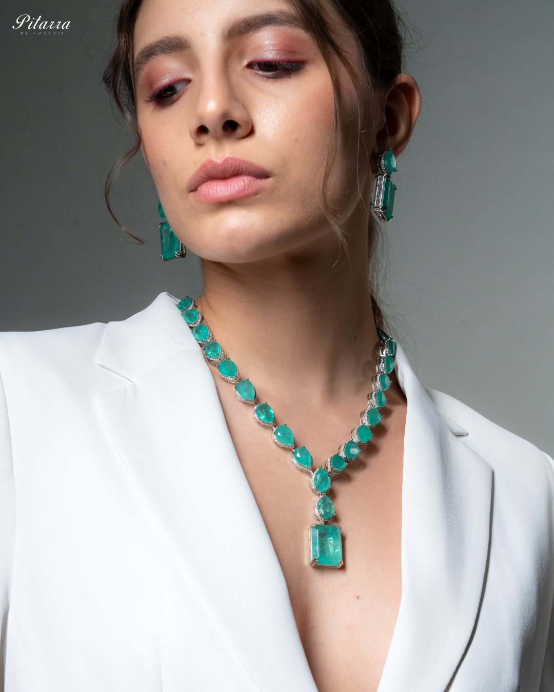 Sea Green Zirconia Necklace Set_Left Angle