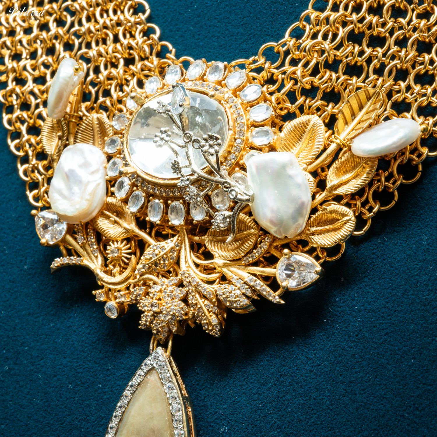 White Stone Antique Gold Rajwadi Haar Set