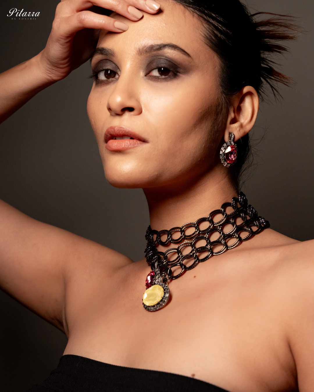 Yellow Statement Pendant Chain Choker