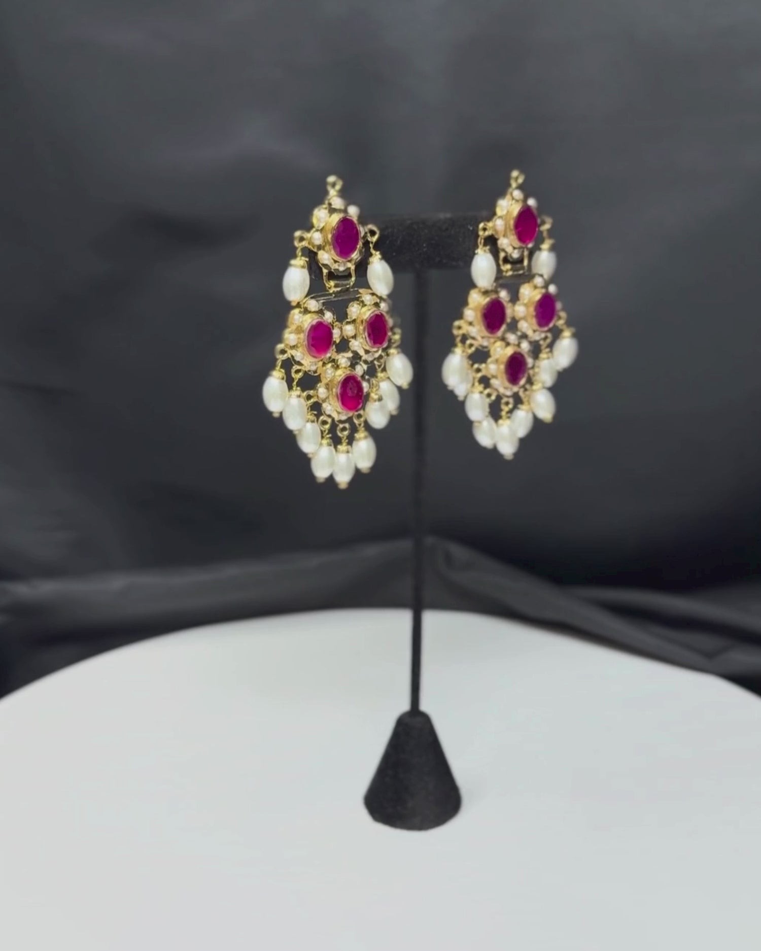 Red Stones Pearls Jadau Choker Necklace Set_Video_Earrings